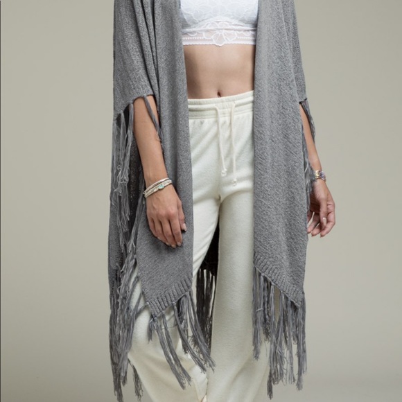 Boho Waffle Knit Fringe Kimono - Picture 9 of 12